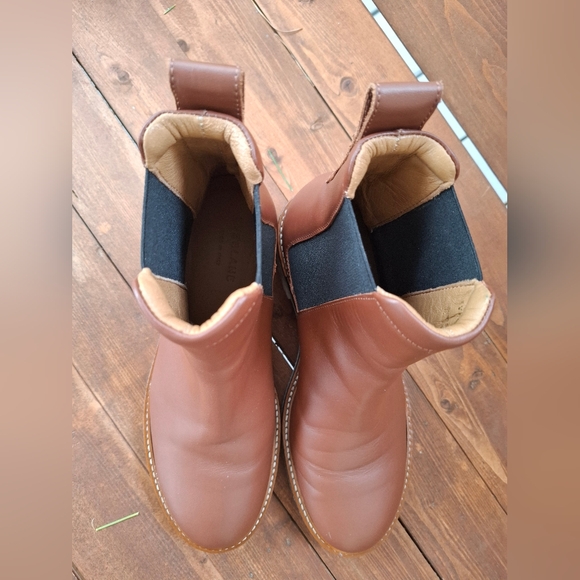 Everlane The Chelsea Ankle Boot Size 7 main image 0